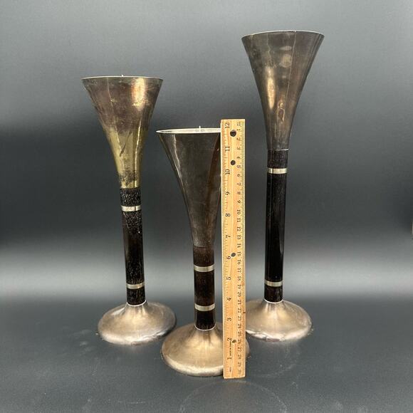 Vtg Tiered Pillar Candlesticks Distressed Black Wood Silverplate Base & Top S/3 - Picture 6 of 9